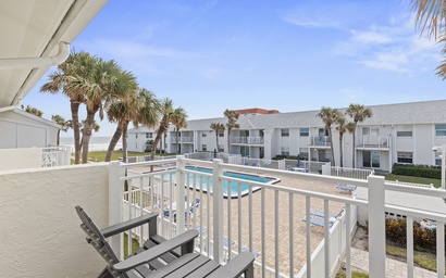 Colony Beach Club 235 2