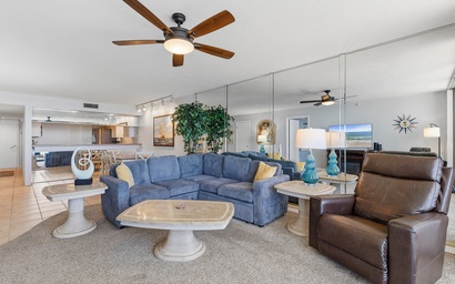 Sherwin Condominium 1702 4