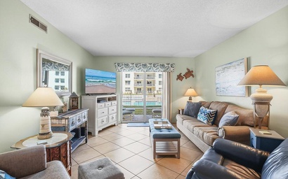 Sea Coast Gardens III 108 6