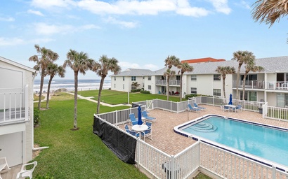 Colony Beach Club 233 6