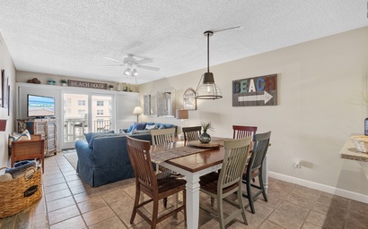 Sea Coast Gardens III 412 10