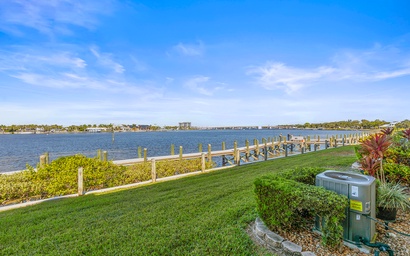 Bouchelle Island 102 2