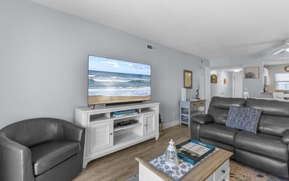 Sea Coast Gardens III 509 6