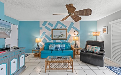 Colony Beach Club 132 8