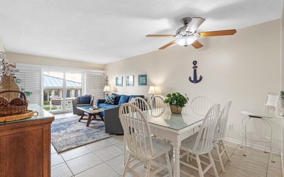 Sea Coast Gardens III 112 10