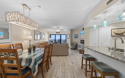 Seascape Towers 624 8