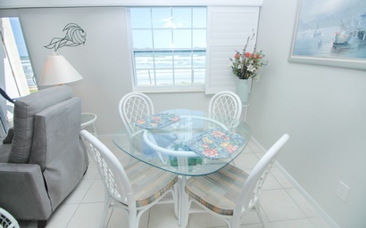 Colony Beach Club 126 8