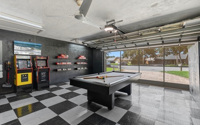 The Checkered Palm 3