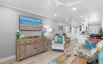 Sea Coast Gardens III 109 9