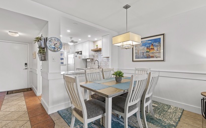 Sea Coast Gardens II 410 9