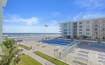 Sea Coast Gardens II 207 3