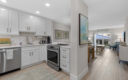 Sea Coast Gardens III 111 9