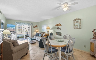 Sea Coast Gardens III 108 9