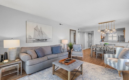 Sea Coast Gardens II 501 8