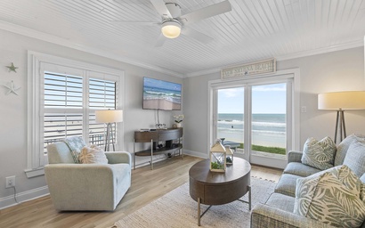 Sea Coast Gardens II 101 2