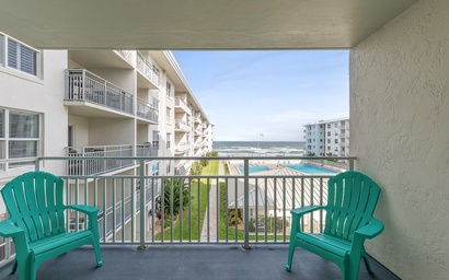 Sea Coast Gardens II 316 2