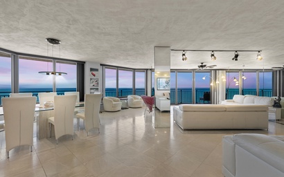 Sherwin Condominium 1801 4