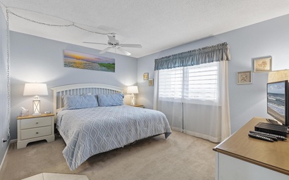 Errol by the Sea 515 6