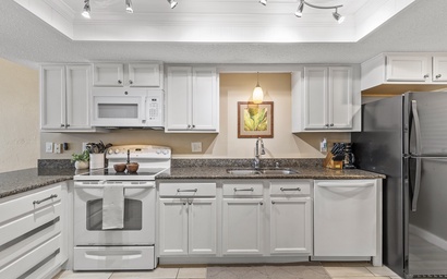 Ponce de Leon Towers 803 8