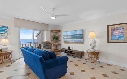 Colony Beach Club 225