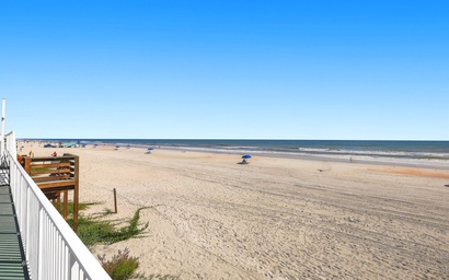 Daytona Beach Club 611 3