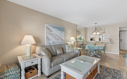 Sea Coast Gardens III 208 9