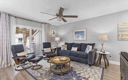 Colony Beach Club 233 7