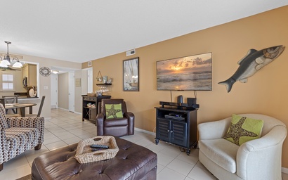 Sea Coast Gardens II 107 8