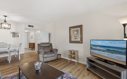 Sea Coast Gardens II 316 8