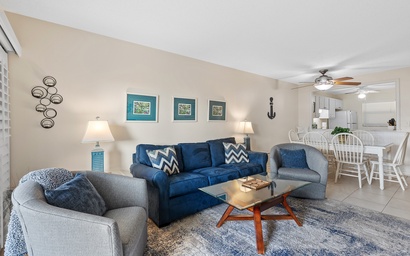 Sea Coast Gardens III 112 7