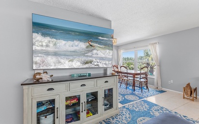 Aqua Beach Bungalow 8