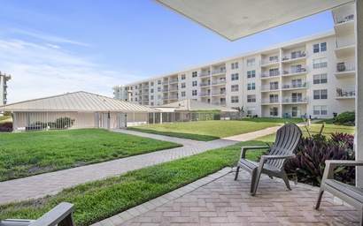 Sea Coast Gardens II 117 2