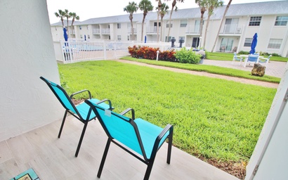 Colony Beach Club 109 2