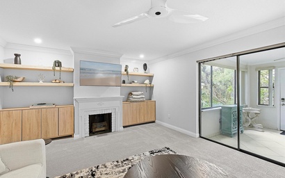 Bahamian Club 124C 5