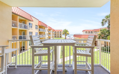 Point East 213