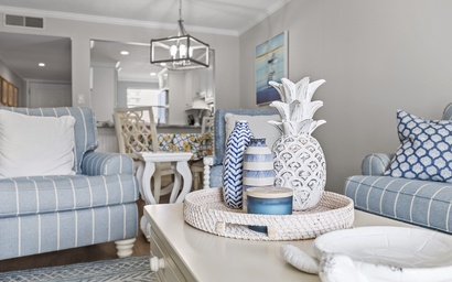 Sea Coast Gardens II 314 6