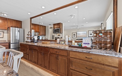 Colony Beach Club 246 9