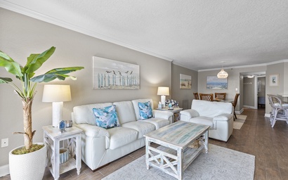 Seascape Towers 623 7