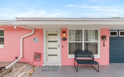 Mid-Century Beach House 7