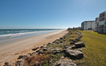 Colony Beach Club 139 7