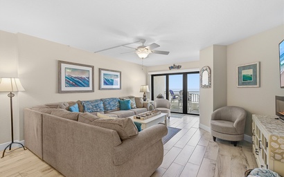 Seascape Towers 624 7