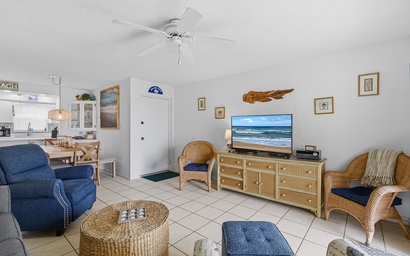 Colony Beach Club 139 9