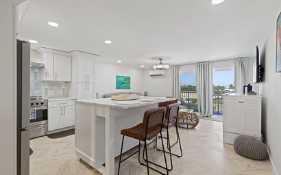 Mariner's Cove 308 8