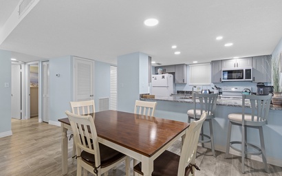 Coronado Towers 703 7