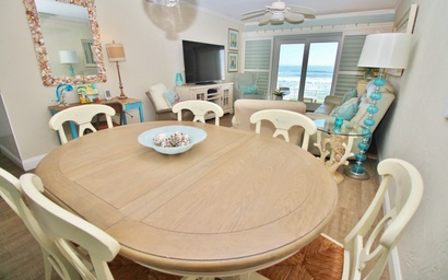 Sea Coast Gardens III 105 8