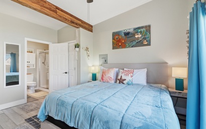 Sea Breeze Studio 6