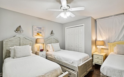 1504 Sterling Beach 21