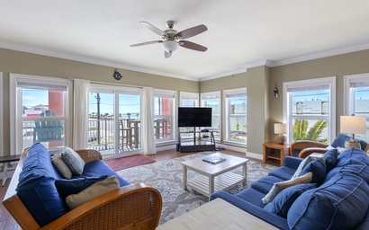 211 Paradise Shores