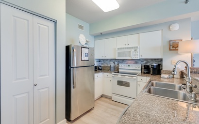 930 Shores of Panama 14