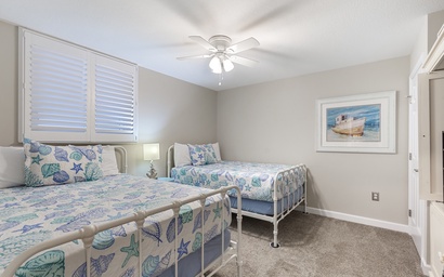 1105 Sterling Beach 25